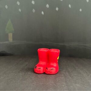 Shopkins Happy Places McDonald's Happy Meal Toy - Red Boots